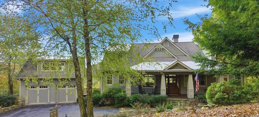 1043 Deer Run Ridge - Front View